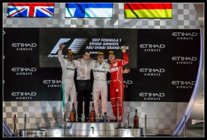 Lire la suite à propos de l’article Le Podium Abu Dhabi 2017