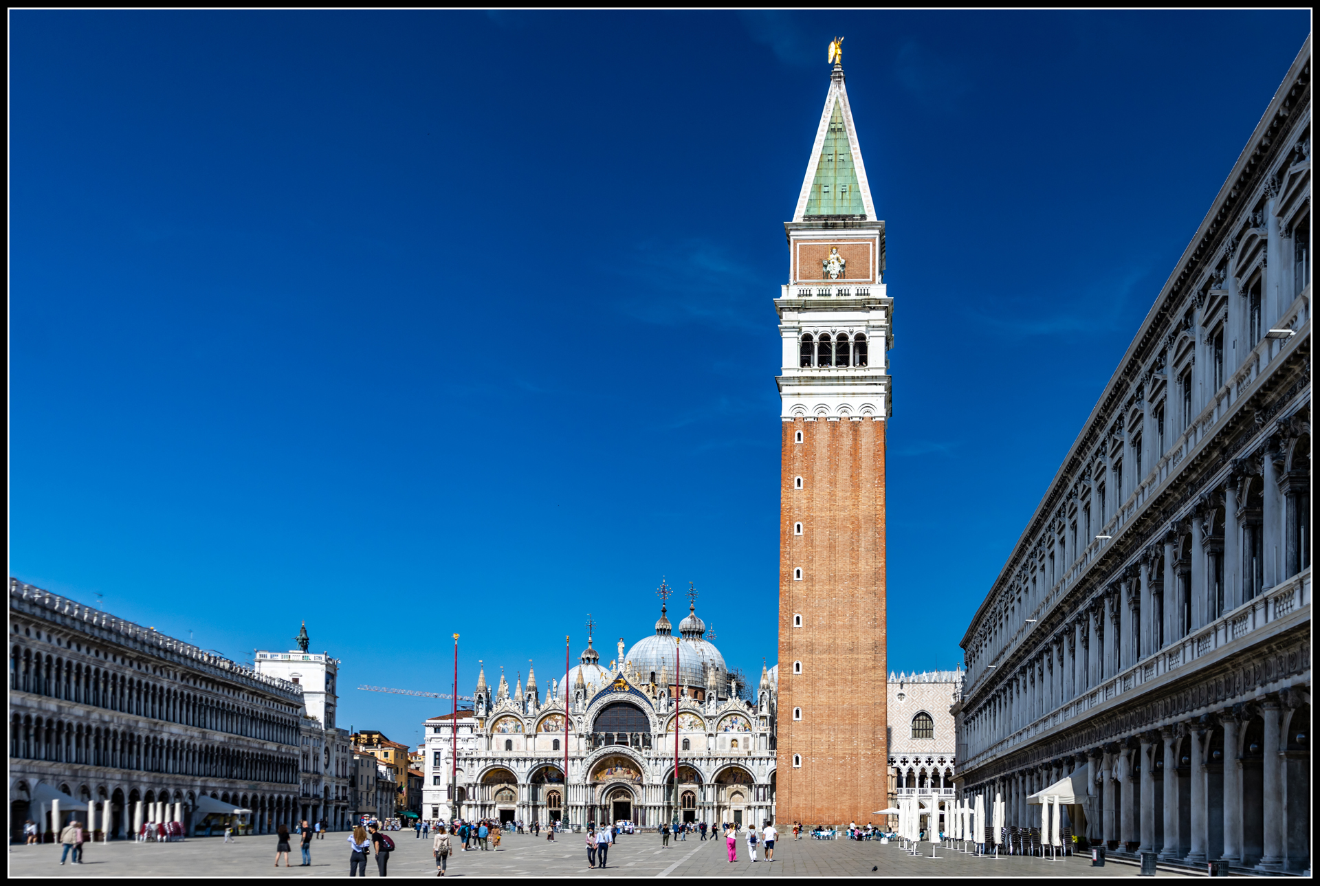 Place SaintMarc et Campanile cœur historique de Venise — free download