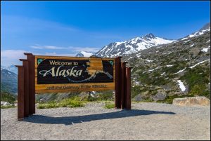 La route entre Whitehorse et Skagway